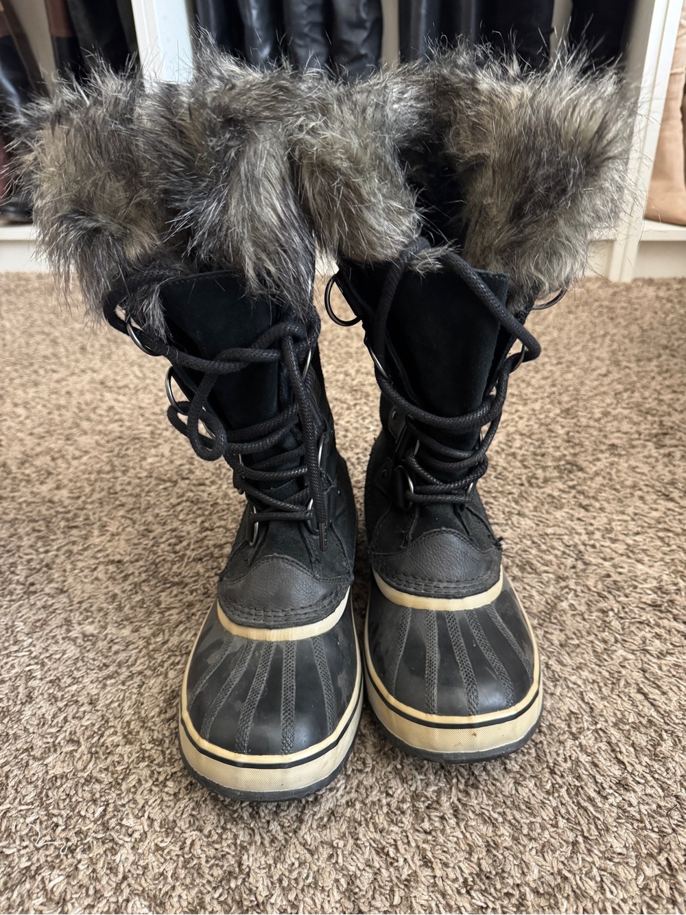 Sorel Women's Black Fur-Trim Winter Boots